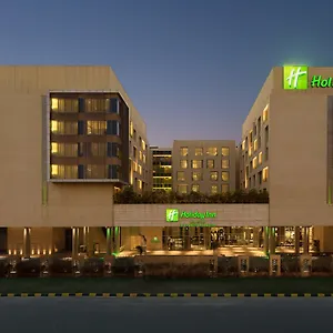 Holiday International Airport By Ihg Hotel